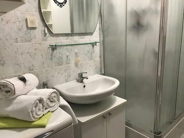 Pine Lägenhet Hvar Town