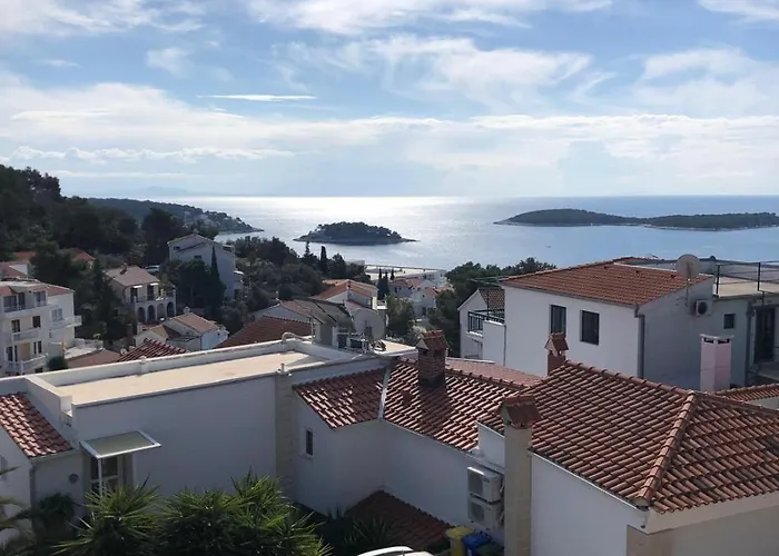 Apartamento Pine Hvar Town